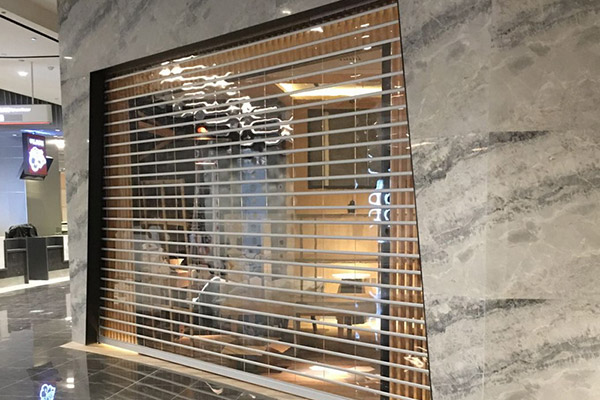 沈陽商場卷簾門壞了卷不上去了怎么辦？