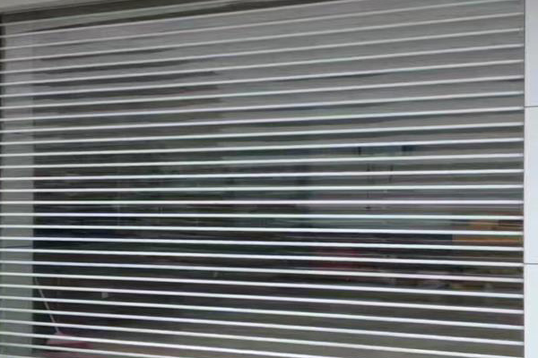 沈陽鋁合金卷簾門安裝步驟