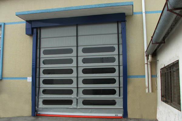 選擇沈陽定做商場卷簾門廠家，打造高效安全的商業(yè)空間